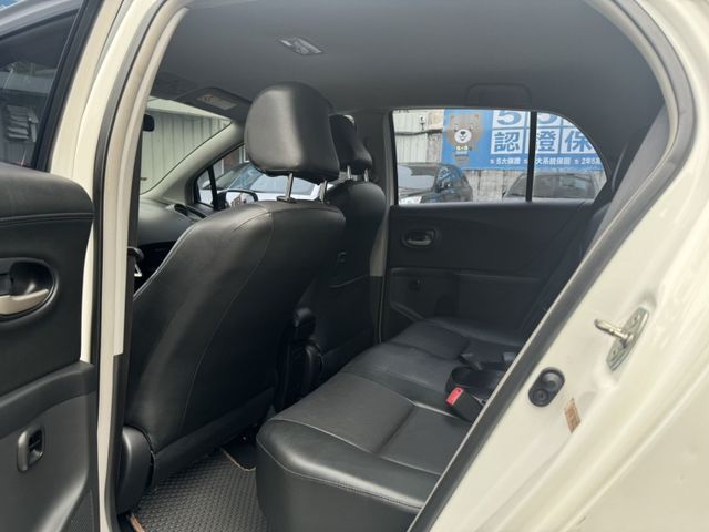 Toyota Yaris  第6張相片