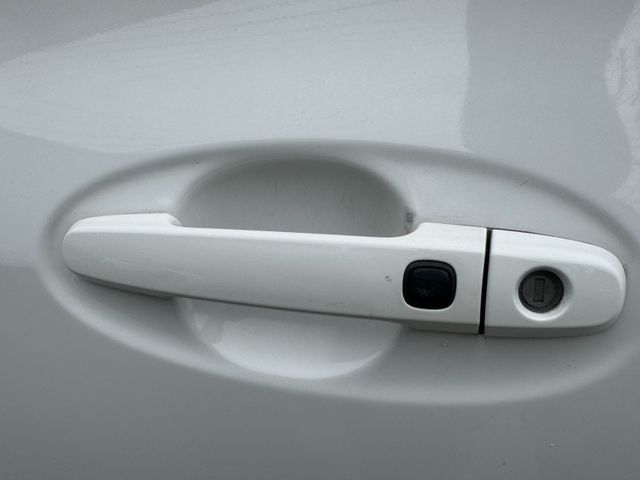 Toyota Yaris  第8張相片