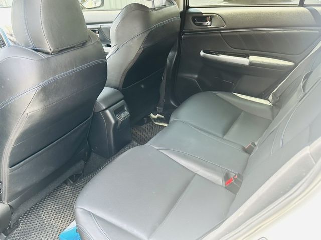 Subaru Levorg  第4張相片