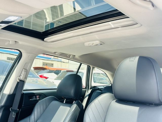 Subaru Levorg  第6張相片