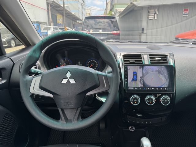 Mitsubishi Colt Plus  第5張相片