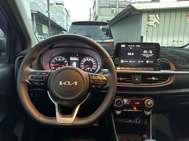 Kia Picanto  第7張相片