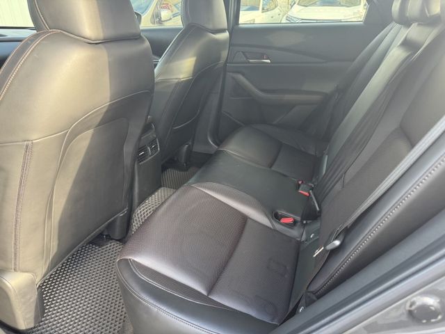 Mazda CX-30  第4張相片