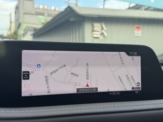 Mazda CX-30  第9張相片