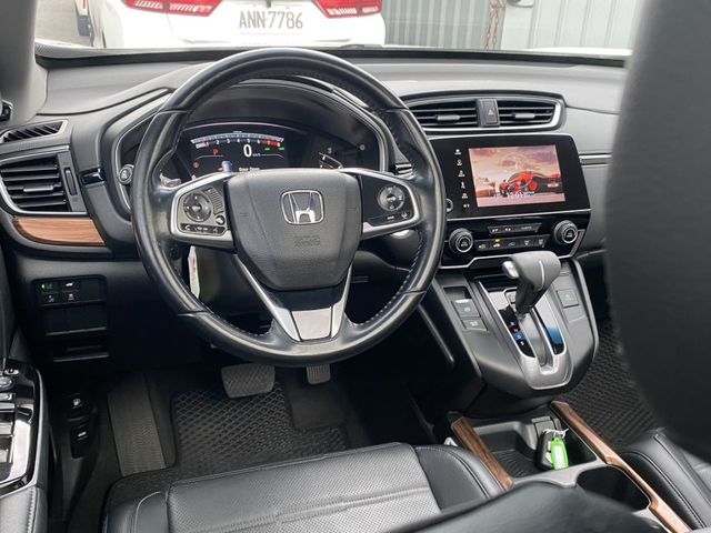 2018 CRV 白  第5張相片
