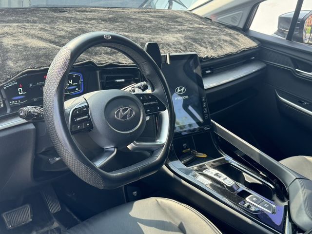 Hyundai Custin  第3張相片