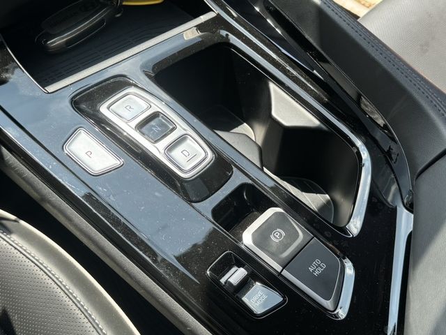 Hyundai Custin  第11張相片