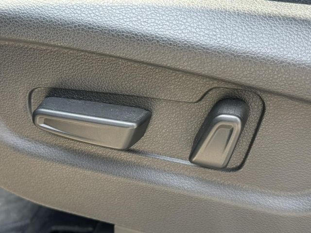 Hyundai Custin  第12張相片