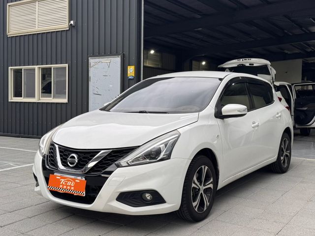2017 TIIDA 白  第1張相片