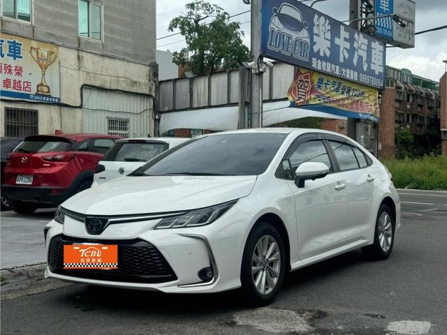 2023 ALTIS 白  第1張相片