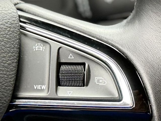 2019 SUPERB 黑  第6張相片