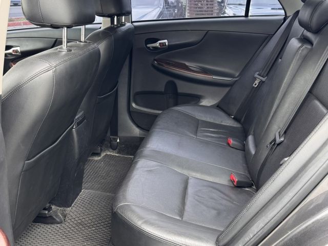 2013 ALTIS 灰  第4張相片