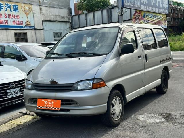 Toyota Hiace  第1張相片