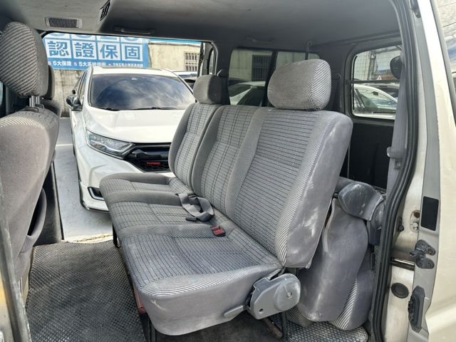 Toyota Hiace  第4張相片