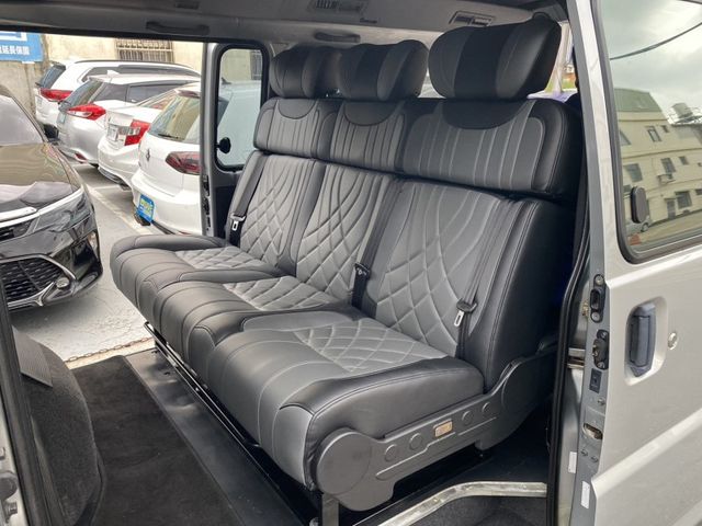 Mitsubishi Delica  第4張相片