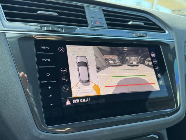 Volkswagen 福斯 Touareg  第8張相片