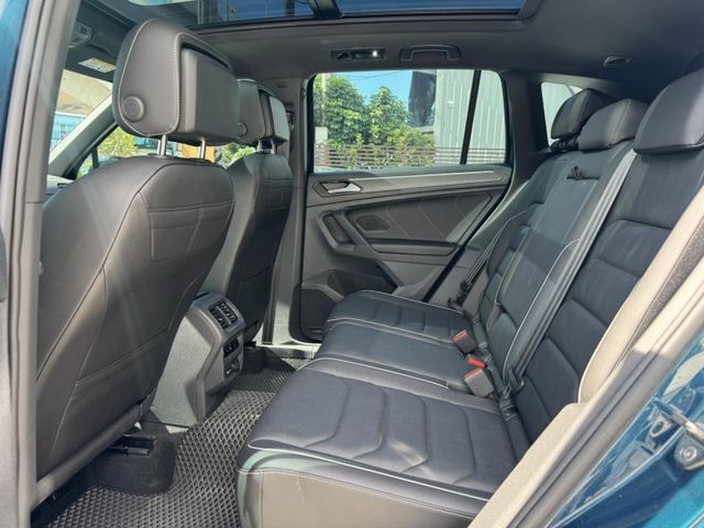 Volkswagen 福斯 Touareg  第10張相片