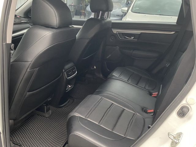 Honda CR-V  第3張相片