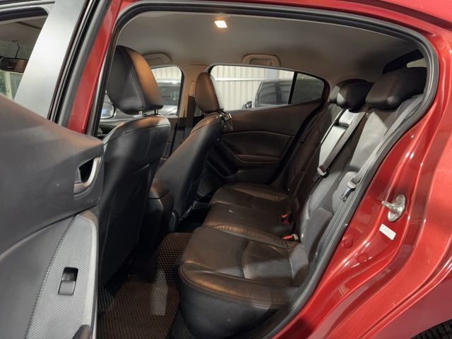 Mazda Mazda3  第4張相片