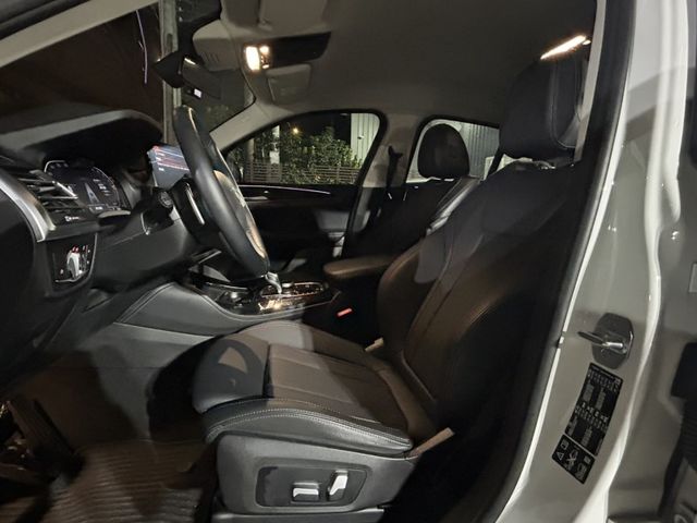 BMW/ 寶馬 X4 SERIES  第7張相片