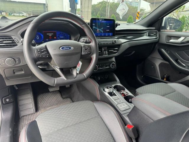 Ford/福特 Focus  第7張相片
