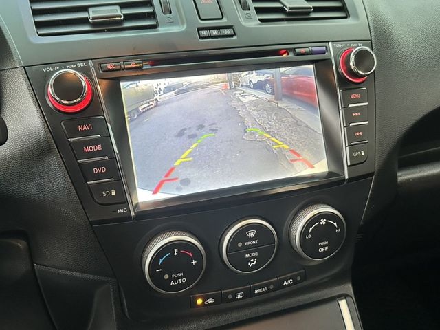 Mazda Mazda5  第10張相片