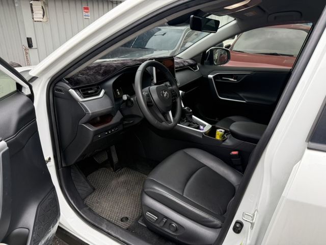 Toyota RAV4  第6張相片