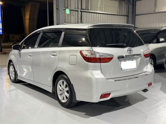 Toyota Wish  第5張相片