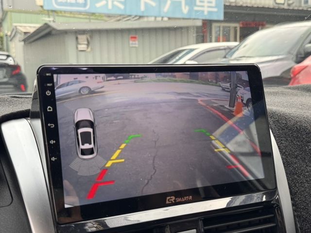 Toyota Yaris  第8張相片