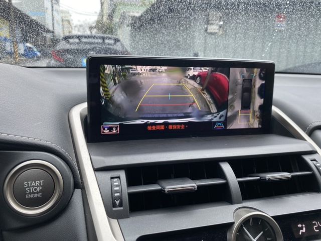 Lexus NX  第2張相片