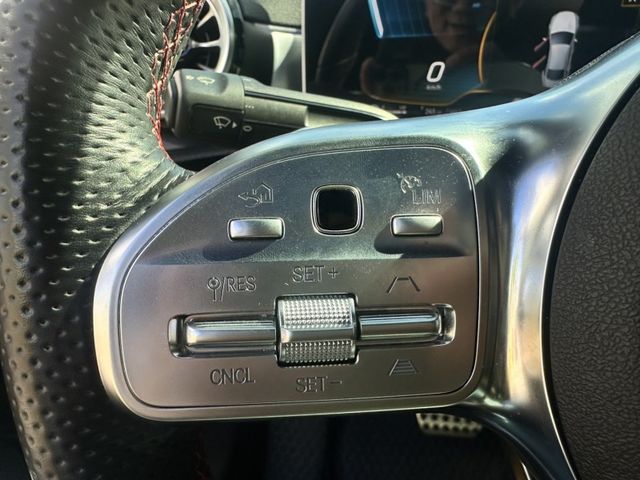 Mercedes-Benz/賓士 CLA-CLASS  第1張相片