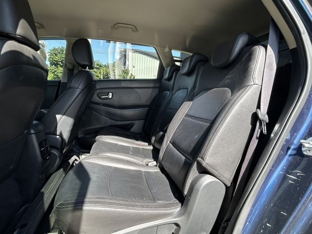 Kia Carens  第2張相片