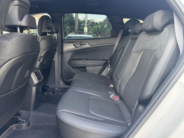 Kia Sportage  第14張相片