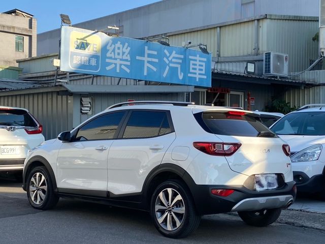 Kia stonic  第5張相片