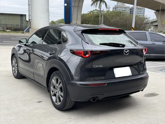 Mazda CX-30  第5張相片