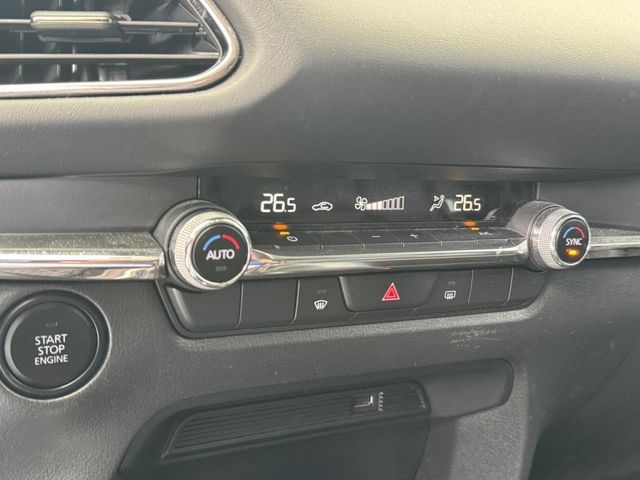 Mazda CX-30  第12張相片