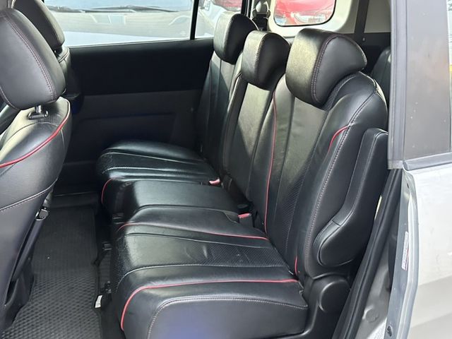 Mazda Mazda5  第6張相片