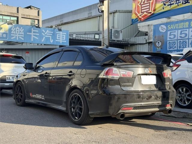 Mitsubishi Lancer  第5張相片
