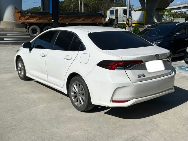 Toyota ALTIS  第5張相片