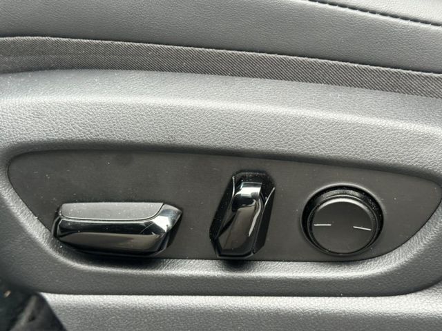 Lexus ES  第7張相片