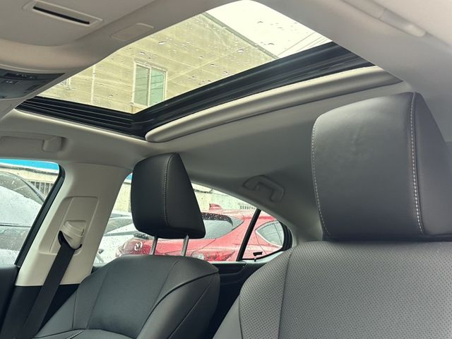 Lexus ES  第9張相片