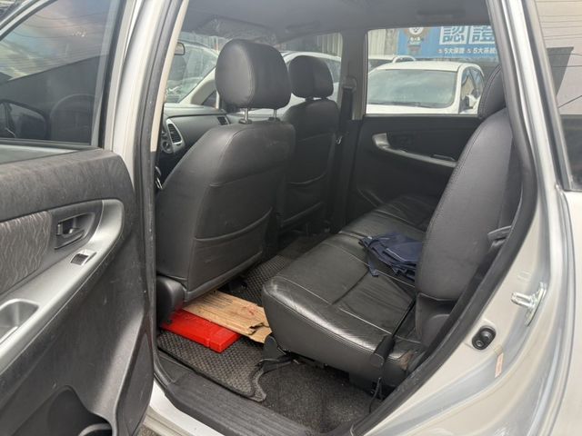 Toyota Innova  第2張相片