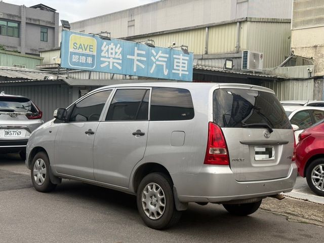 Toyota Innova  第5張相片