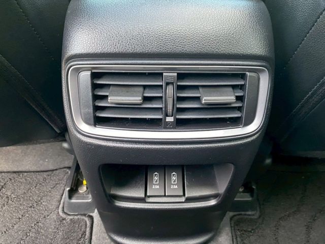 Honda CR-V  第10張相片