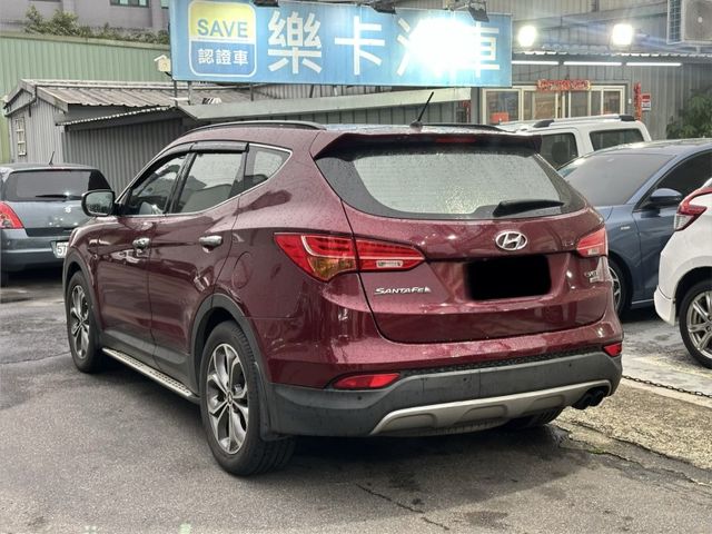 Hyundai Santa Fe  第5張相片