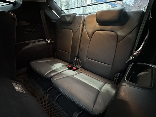 Hyundai Santa Fe  第9張相片