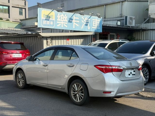 Toyota ALTIS  第5張相片