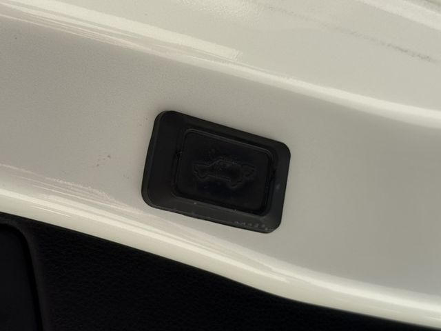 Toyota RAV4  第11張相片