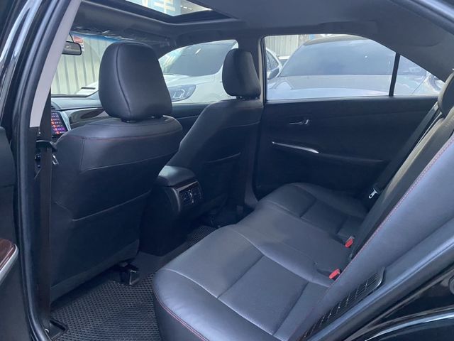 Toyota Camry  第7張相片