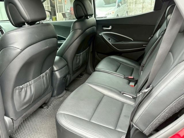 Hyundai Santa Fe  第1張相片
